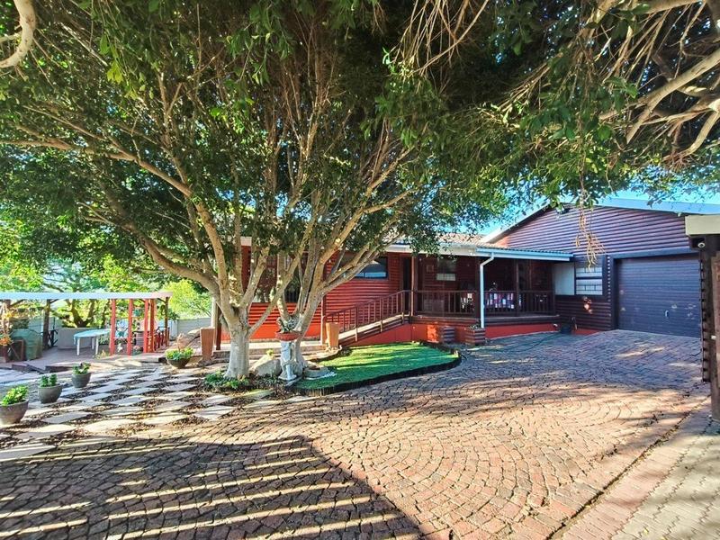 3 Bedroom Property for Sale in Fraaiuitsig Western Cape